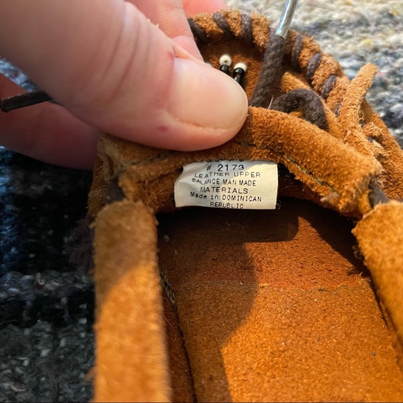 MINNETONKA moccasin - Picture 7 of 9